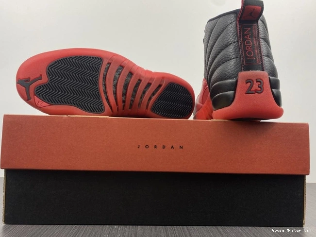 Flu 130690 Jordan 12 (2016) Game Retro 002 0713